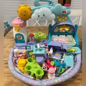 Fisher-price Little People nursery set